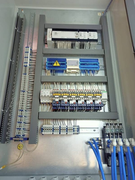 Шкаф управления АСУ