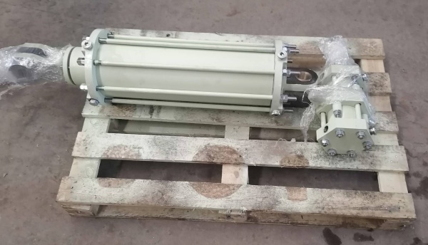 Пневмоцилиндр 1302003-0601.05.00